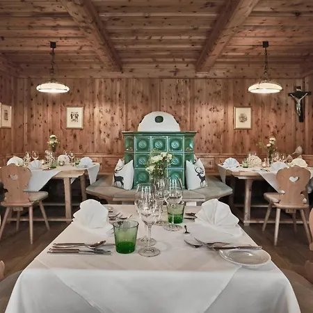 Lisi Family Hotel 4*