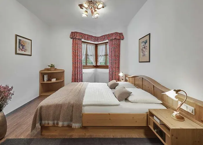 Lisi Family Hotel 4*