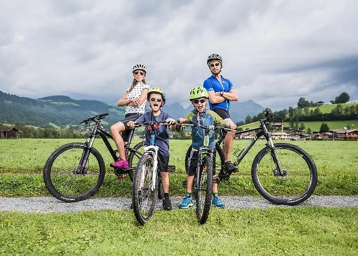 Hotel Lisi Family 4*