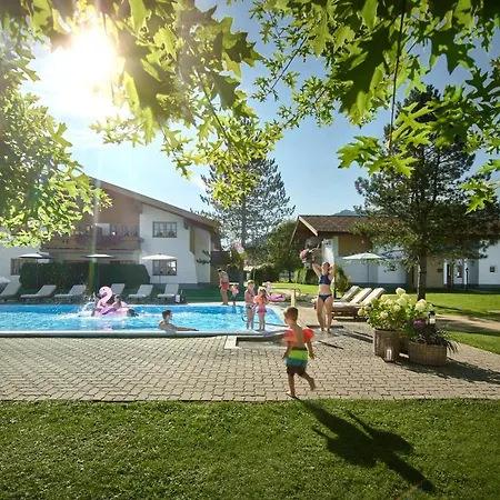 Hotell Lisi Family Reith bei Kitzbühel